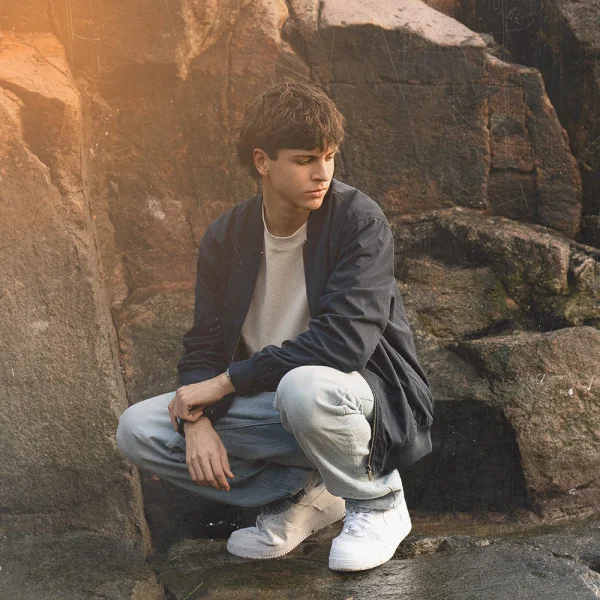 ETHAN DAHL